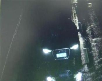 奇葩！西(xī)安男子(zǐ)1副(fù)假車(chē)牌套7輛車，竟是為了省停(tíng)車費(fèi)！